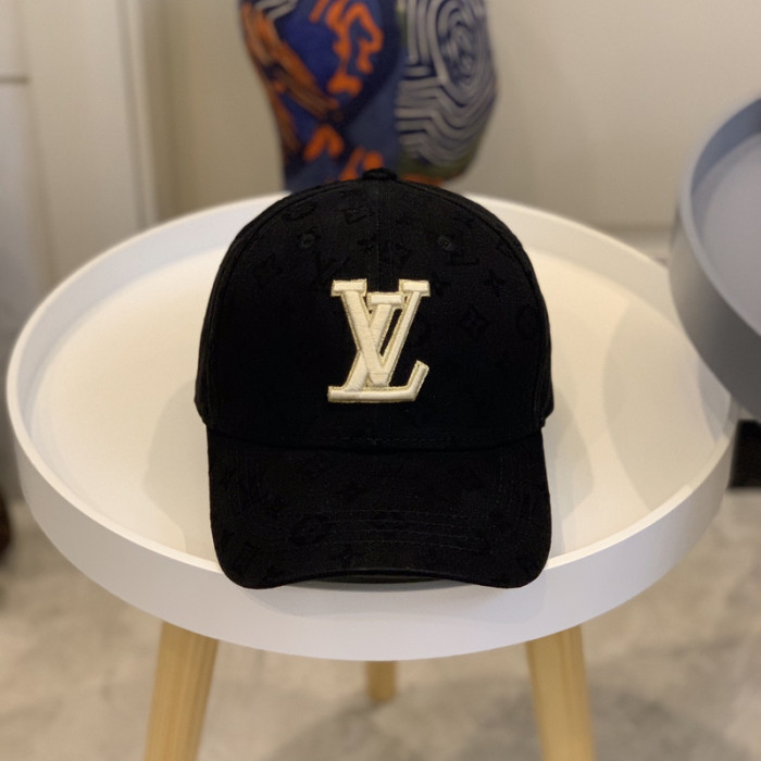 L1VV Hat