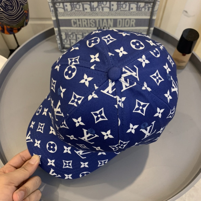 L1VV Hat