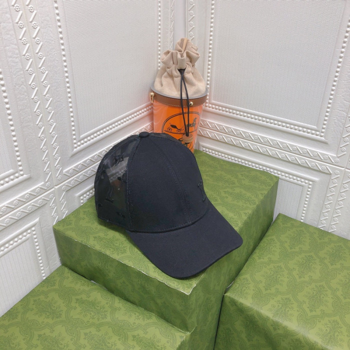 L1VV Hat