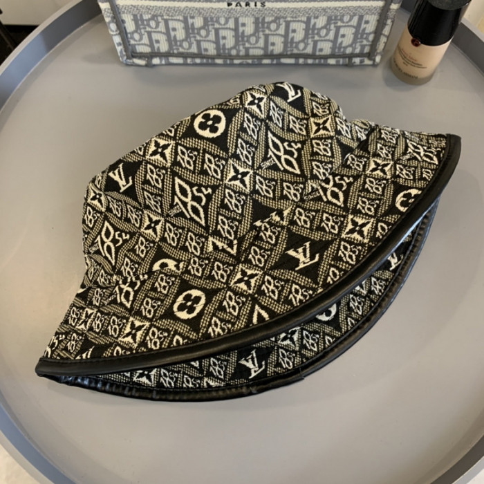 L1VV Hat