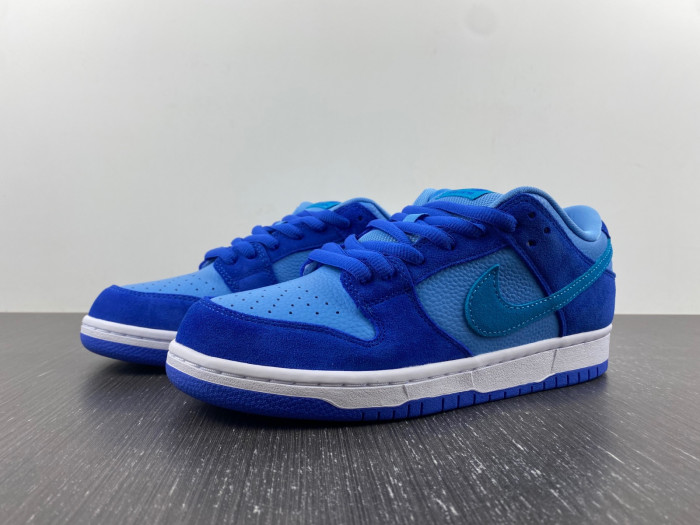 Nike SB Dunk Low Racer Blue DM0807-400