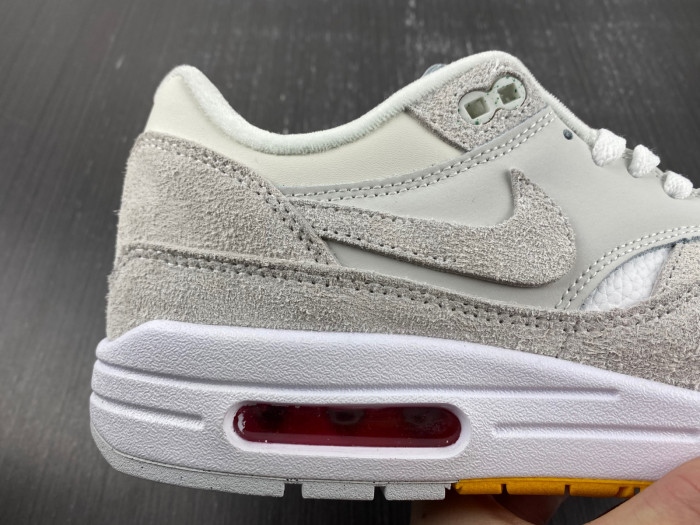 NIKE AIR MAX 1 PRM FB4959-121