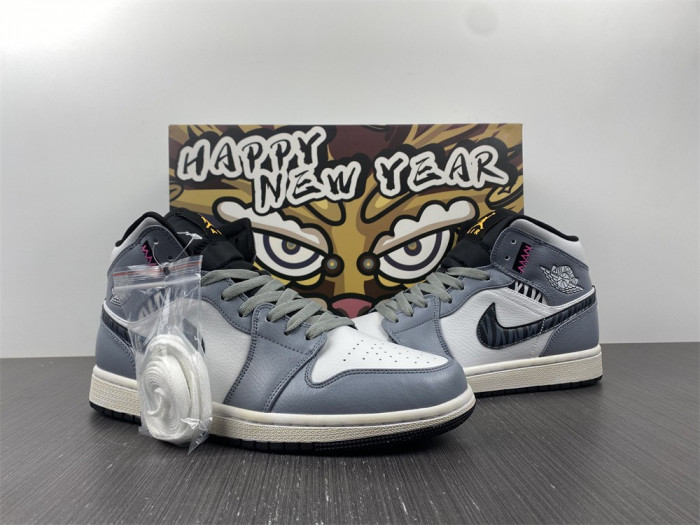 Air Jordan 1 Mid dark grey 554724-170