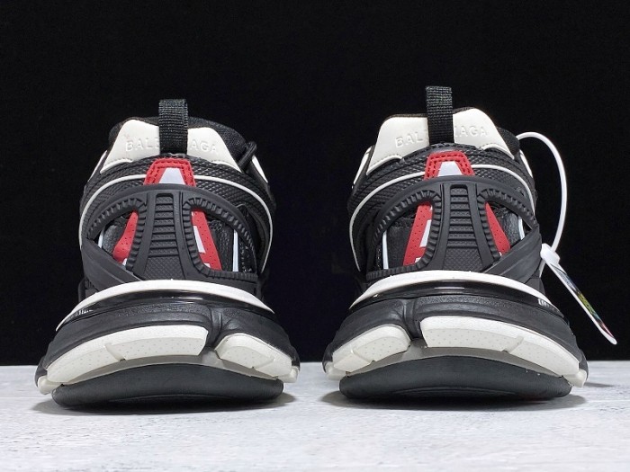 Balen Runner Sneakers Red Black 570391 W2GN7 2010