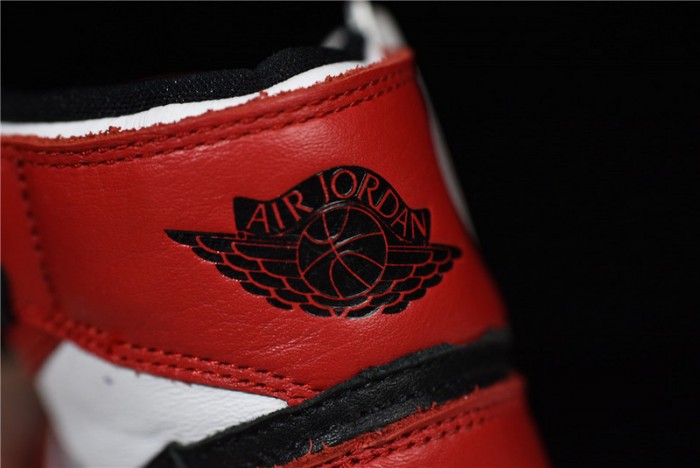 Air Jordan 1 Rebel “Chicago” red AT4151-100