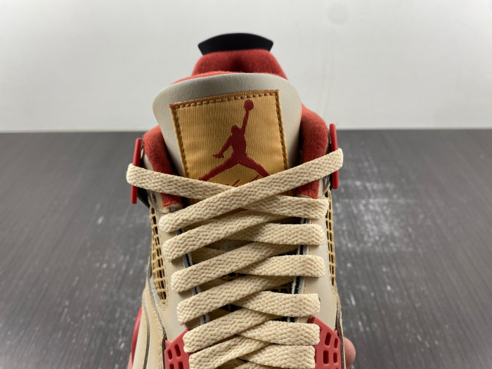 Air Jordan 4 Vintage red