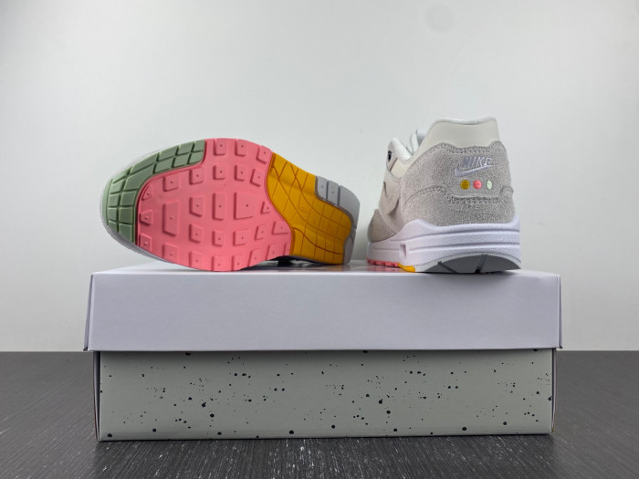 NIKE AIR MAX 1 PRM FB4959-121