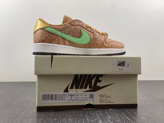 Travis Scott x Air Jordan 1 Low top