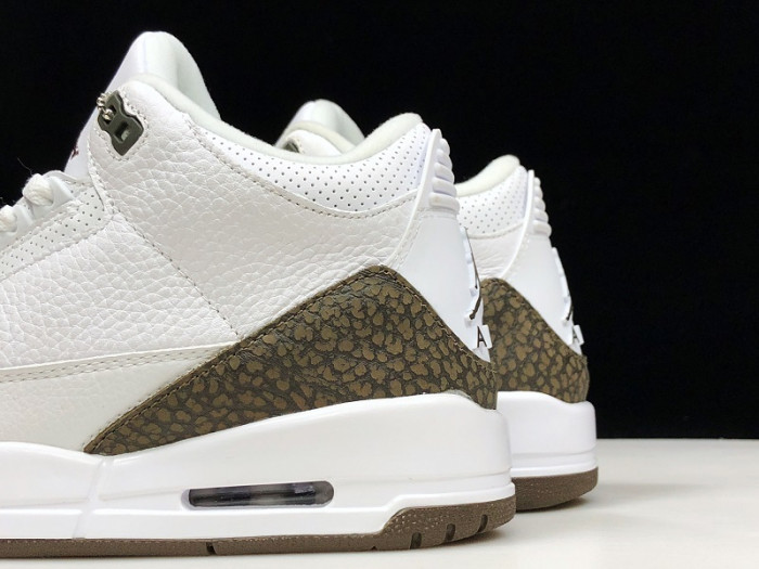 Air Jordan 3 Retro Mocha 136064-122