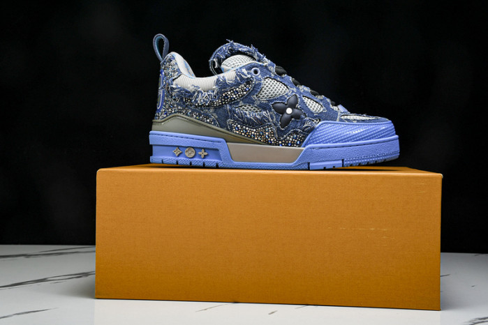L1VV TRAINER