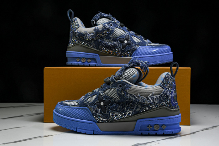 L1VV TRAINER