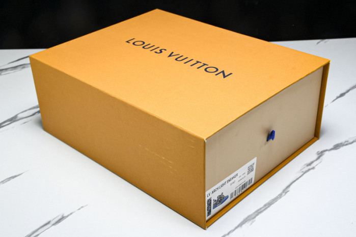 L1VV TRAINER