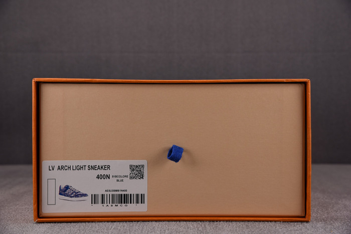 L1VV TRAINER