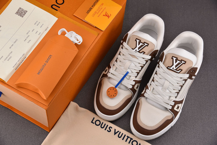 L1VV TRAINER