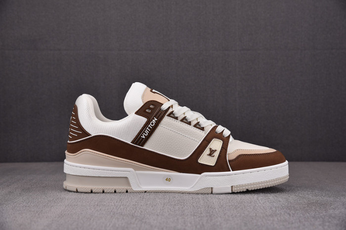 L1VV TRAINER
