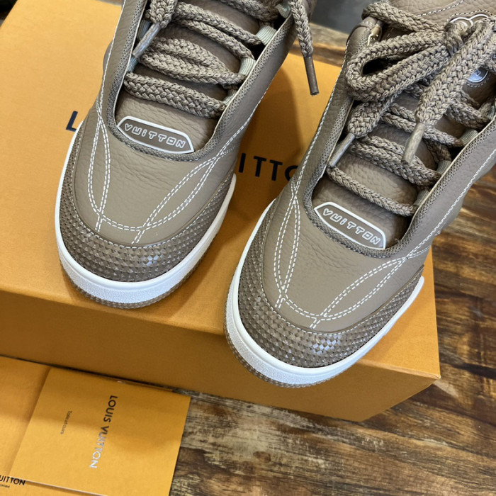 L1VV TRAINER