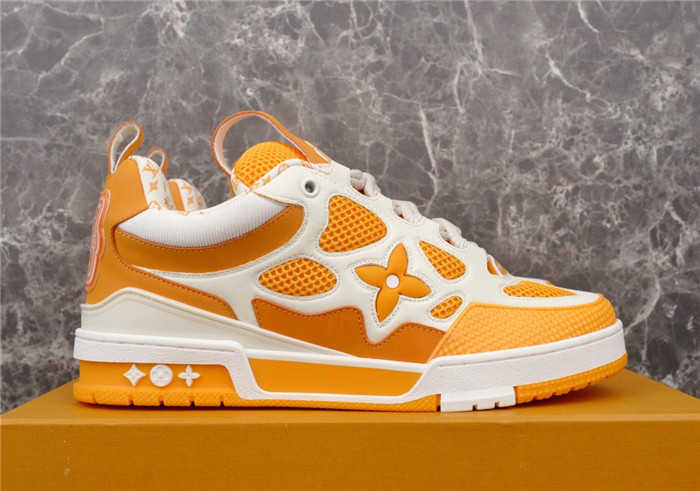 L1VV TRAINER
