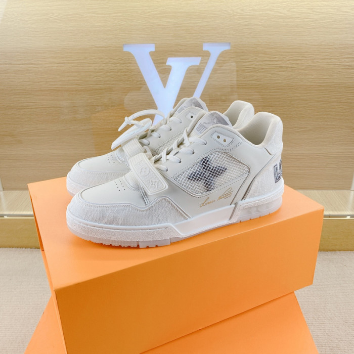 L1VV TRAINER