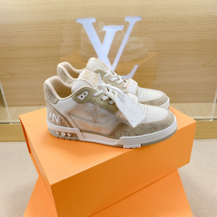 L1VV TRAINER