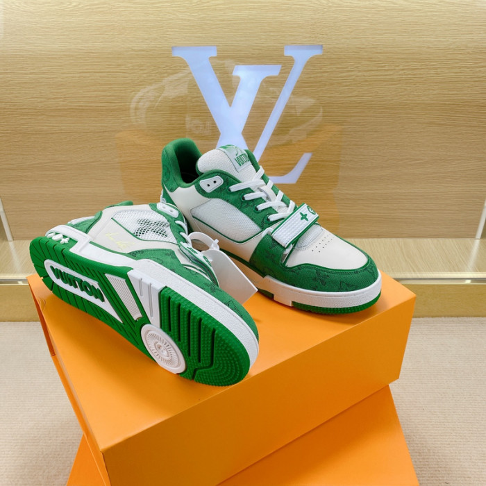 L1VV TRAINER