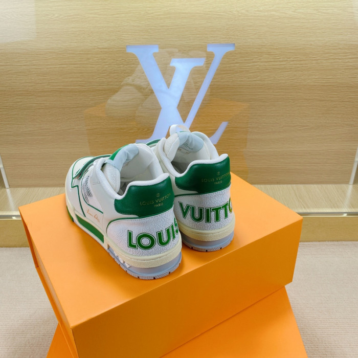 L1VV TRAINER