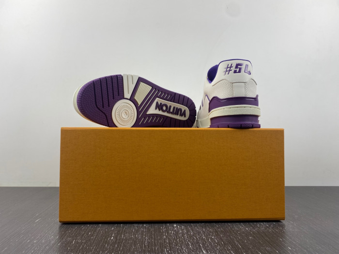 L1VV TRAINER