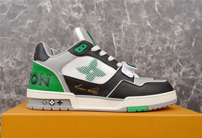 L1VV TRAINER