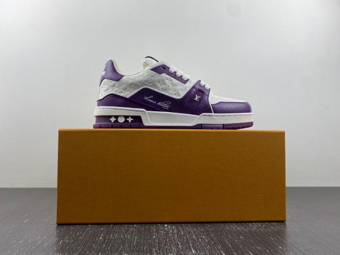 L1VV TRAINER