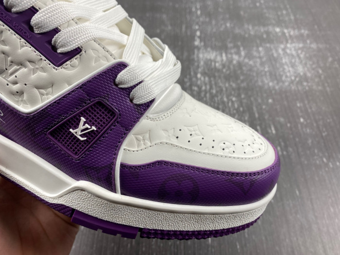 L1VV TRAINER