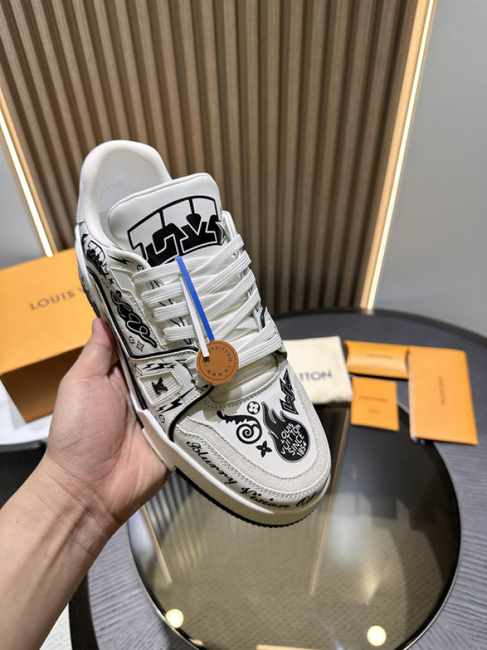 L1VV TRAINER