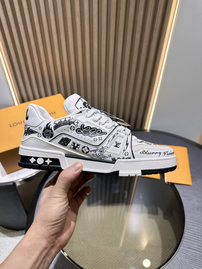L1VV TRAINER