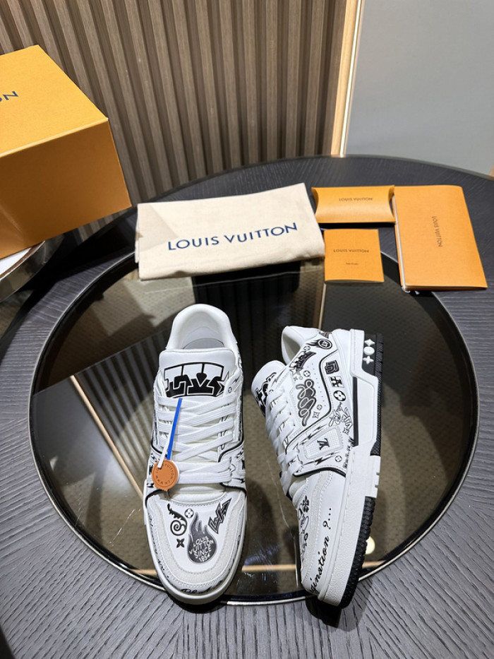 L1VV TRAINER