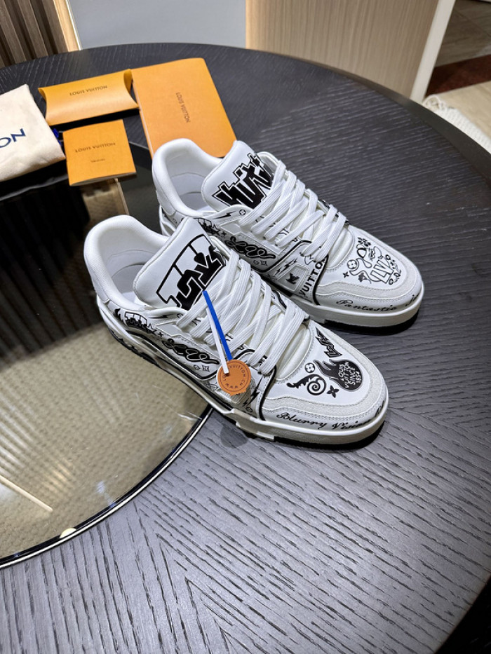 L1VV TRAINER