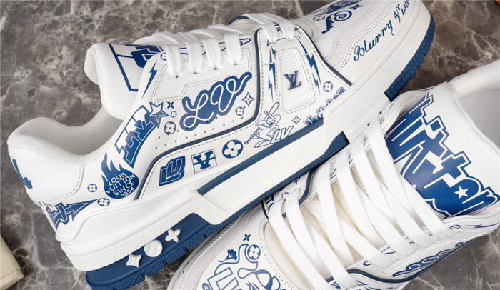 L1VV TRAINER