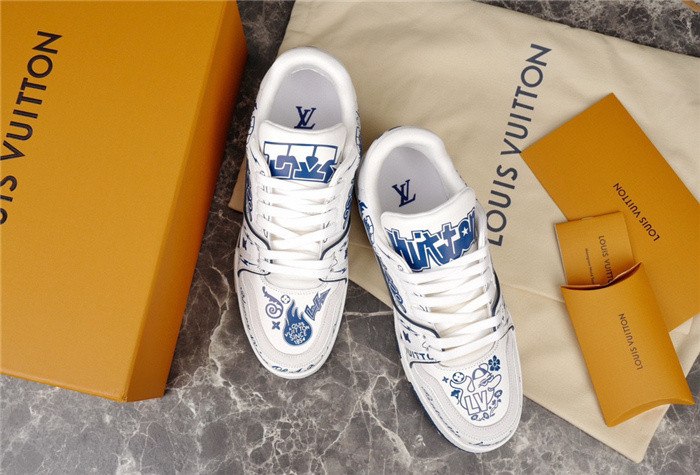 L1VV TRAINER