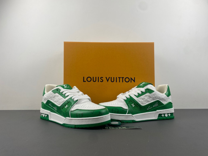 L1VV TRAINER