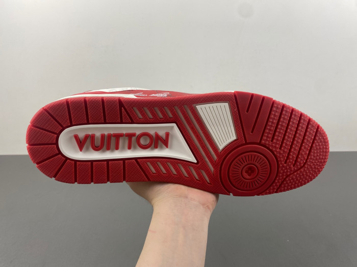 L1VV TRAINER