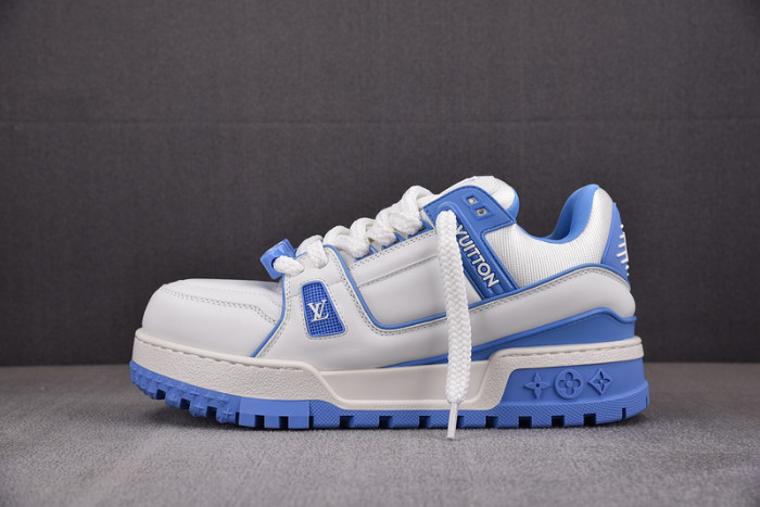 L1VV TRAINER