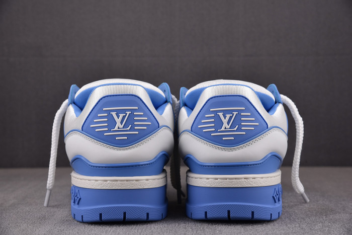 L1VV TRAINER