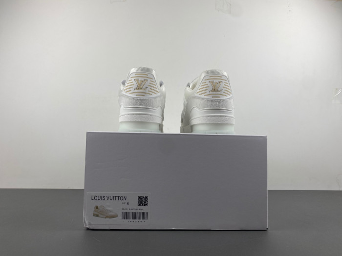 L1VV TRAINER