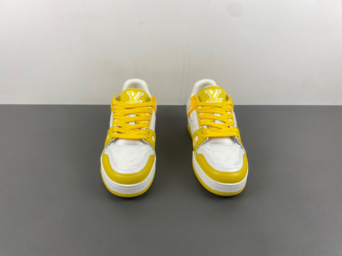 L1VV TRAINER