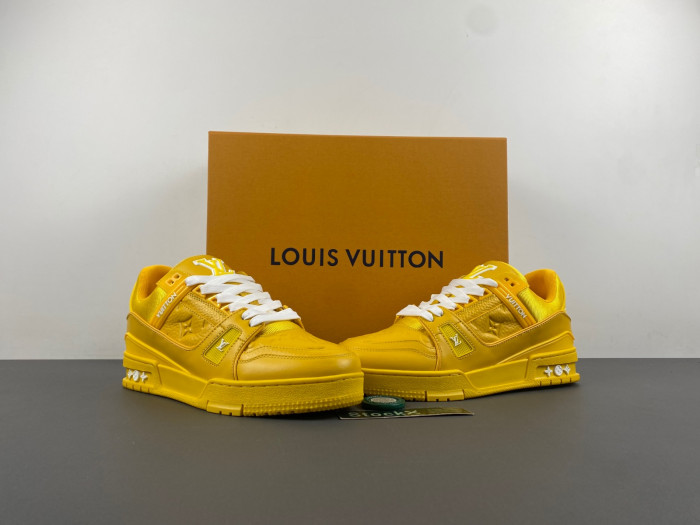 L1VV TRAINER