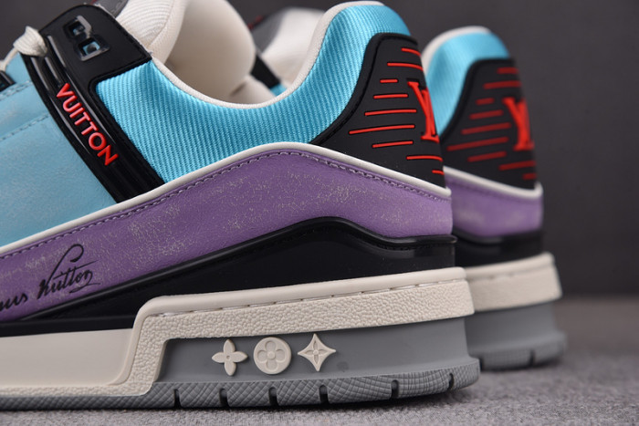 L1VV TRAINER