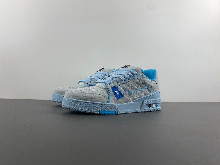 L1VV TRAINER