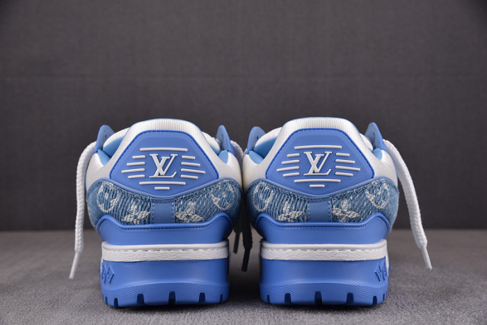 L1VV TRAINER