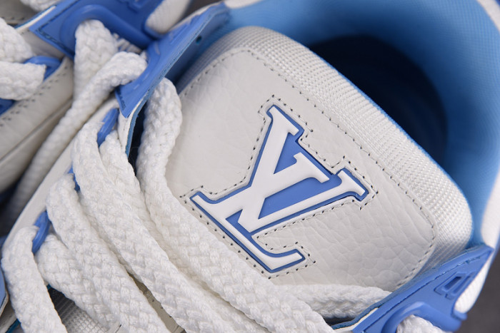 L1VV TRAINER