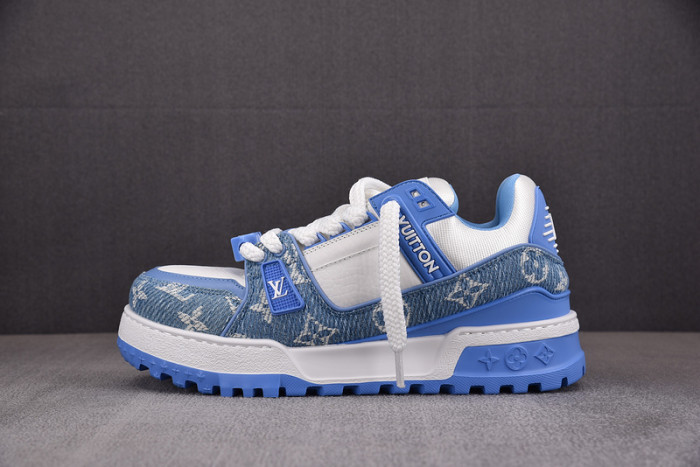 L1VV TRAINER