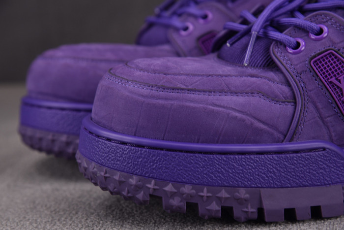 L1VV TRAINER