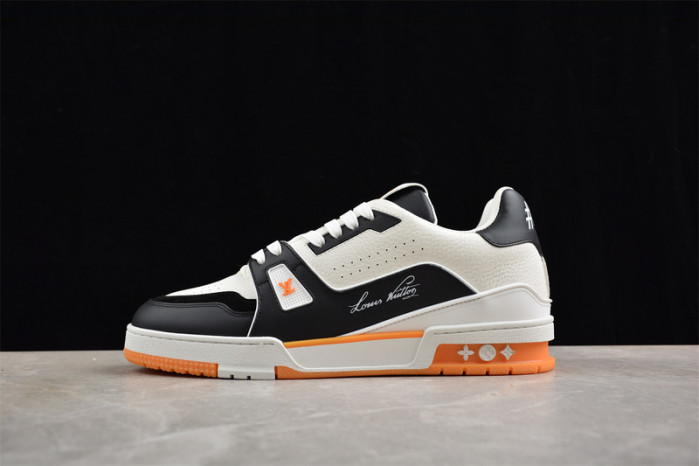 L1VV TRAINER