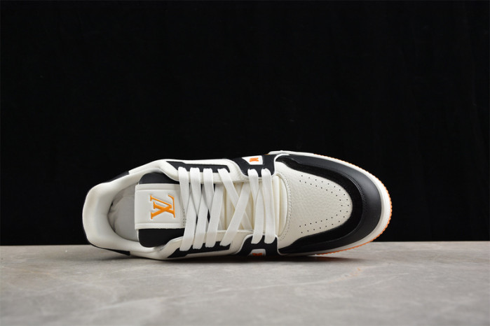 L1VV TRAINER